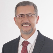 Resmi büyüt: Ali Vefa Yücetürk, Kulak Burun Boğaz Çiğli