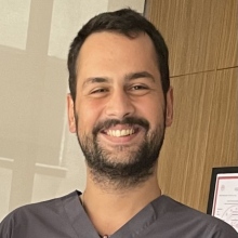 Resmi büyüt: Ayberk Kara, Diş Hekimi İlkadım