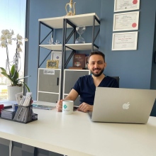 Resmi büyüt: Ünal Adıgüzel, Çocuk Cerrahisi Bursa