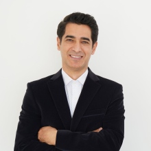 Resmi büyüt: Asım Uslu, Plastik Rekonstrüktif Ve Estetik Cerrahi Antalya