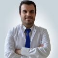 Burak Sezen, Dermatoloji İzmir