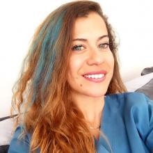 Resmi büyüt: Gökçe Saruhanoğlu, Diş Hastalıkları Ve Tedavisi İstanbul