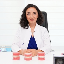 Resmi büyüt: Eda Özeşer, Ortodonti Bilecik