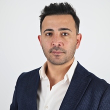 Resmi büyüt: Halil İbrahim Kanlıkama, Plastik Rekonstrüktif Ve Estetik Cerrahi İzmir