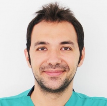 Resmi büyüt: Bayram Fatih Efeoğlu, Diş Hekimi İzmir