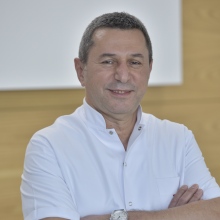 Resmi büyüt: Sabri Küçükkeleş, Diş Hekimi İstanbul