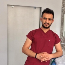 Resmi büyüt: Ahmet Azizoğlu, Diş Hekimi Konya