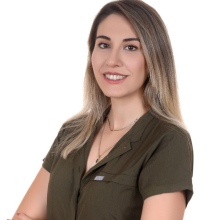 Resmi büyüt: Hüma Erözdemir, Diş Hekimi Manisa