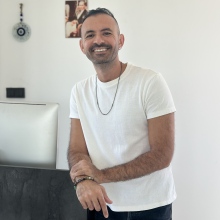 Resmi büyüt: Akif Türer, Ağız Diş Ve Çene Cerrahisi Muğla