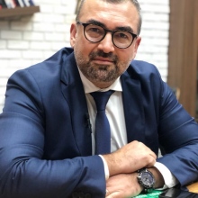 Resmi büyüt: Doğan Işık, Psikiyatri İstanbul