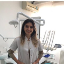 Resmi büyüt: Beyza Hacıgençağaoğlu, Diş Hekimi Çankaya