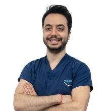 Resmi büyüt: Hamza Aytaç, Diş Hekimi Esenler