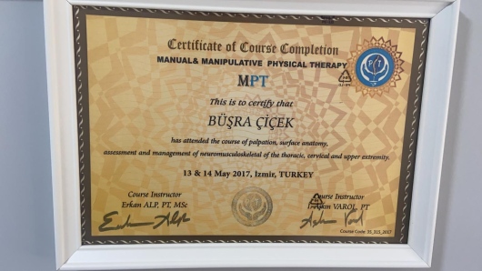 Büşra Mavi-11