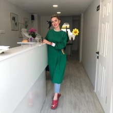 Resmi büyüt: Betül Ekici İğneci, Diş Hekimi Uşak