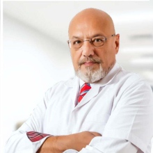 Resmi büyüt: Şekip Çakmakçı, Diş Hekimi Bodrum