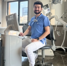 Resmi büyüt: Fatih Ay, Diş Hekimi Bursa