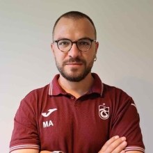 Resmi büyüt: Mahsum Akikol, Fizyoterapi Ve Rehabilitasyon Beşiktaş