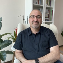 Resmi büyüt: Yavuz Deveci, Psikoloji İzmir