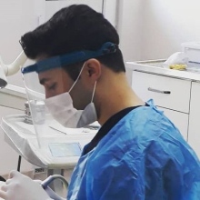 Resmi büyüt: Savaş Engin, Diş Hekimi Hakkari