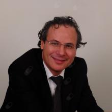 Resmi büyüt: İsmail Mithat Akan, Plastik Rekonstrüktif Ve Estetik Cerrahi İstanbul