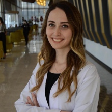 Resmi büyüt: Büşra Demirci, Diş Hekimi Şehitkamil