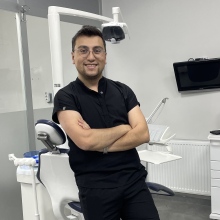 Resmi büyüt: Hasan Aydemir, Diş Hekimi Akşehir