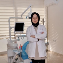 Resmi büyüt: Gizem Şentürk, Diş Hekimi Bursa