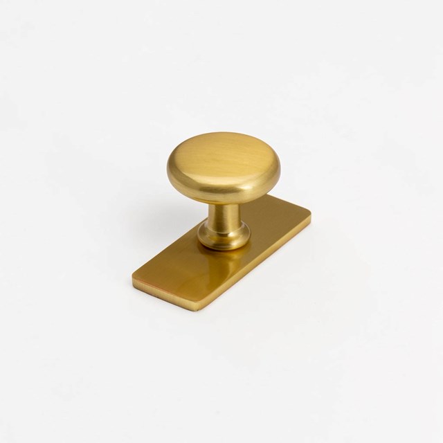Banbury Brushed Satin Brass Traditional Knob | Traditional Knobs