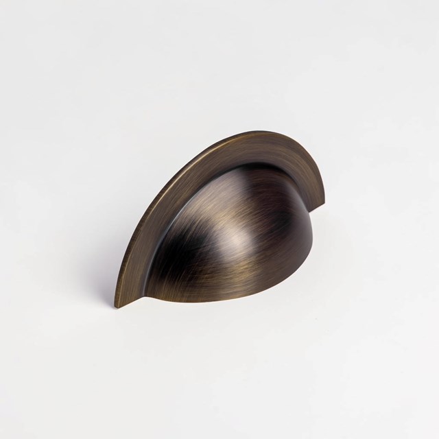Monmouth Cup American Bronze Traditional Handle | Traditional Handles Monmouth Cup American Bronze Traditional Handle | Traditional Handles