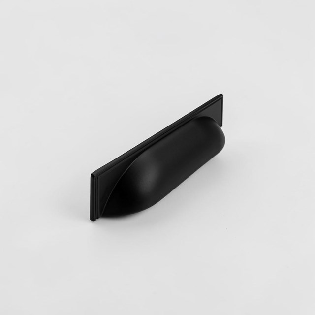Windsor Shell Matt Black Traditional Handle | Traditional Handles
