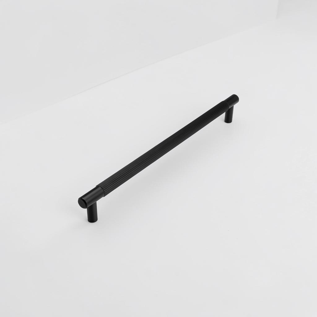 Malaga Satin Black Traditional Handle | Traditional Handles