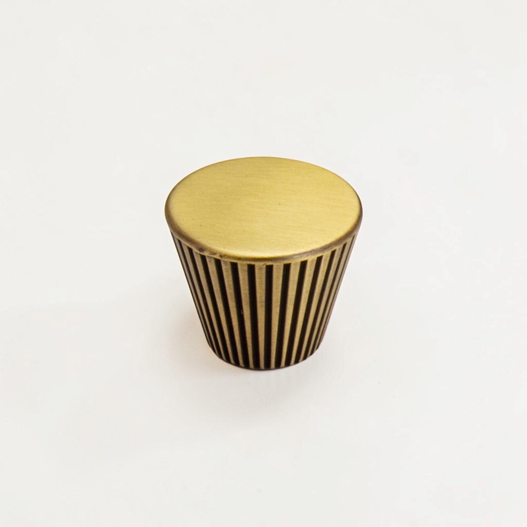 Bergamo Matt Brushed Bronze Traditional Knob | Traditional Knobs