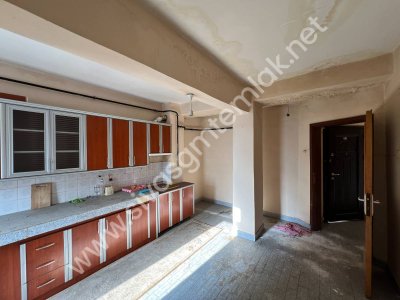 SİVAS GMT EMLAK'TAN ŞEHİR MERKEZİ FIRSAT KELEPİR UYGUN 2+1 DAİRE