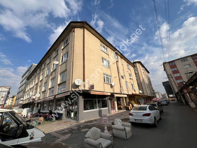 SİVAS GMT EMLAK'TAN ŞEHİR MERKEZİ FIRSAT KELEPİR UYGUN 2+1 DAİRE