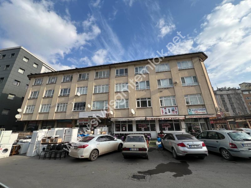 SİVAS GMT EMLAK'TAN ŞEHİR MERKEZİ FIRSAT KELEPİR UYGUN 2+1 DAİRE