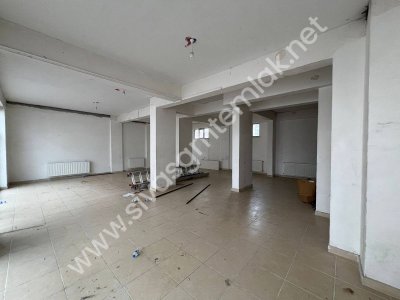SİVAS GMT EMLAK'TAN MEHMETAKİFERSOY MAHALLE KİRALIK 115M2 DÜKKAN