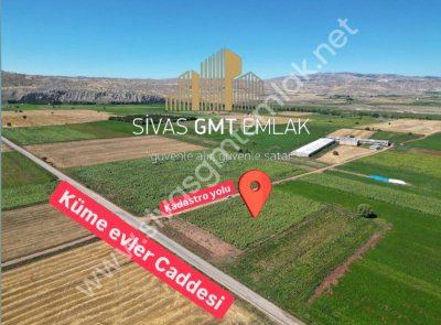 SİVAS GMT EMLAK MERKEZ15KM KIZILKAVRAZ CAD 5.308M2 TEKTAPU TARLA