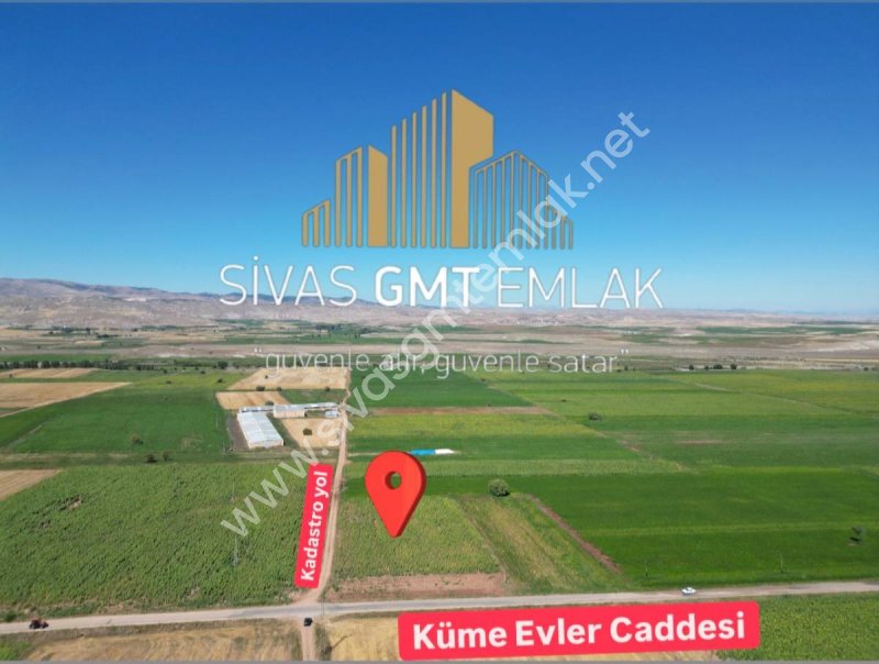 SİVAS GMT EMLAK MERKEZ15KM KIZILKAVRAZ CAD 5.308M2 TEKTAPU TARLA