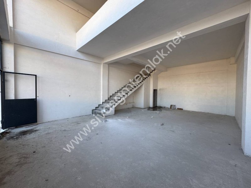 SİVAS GMT EMLAK 4.EYLÜL SAN.SİT KİRALIK SIFIR UYGUN 300M2 DÜKKAN