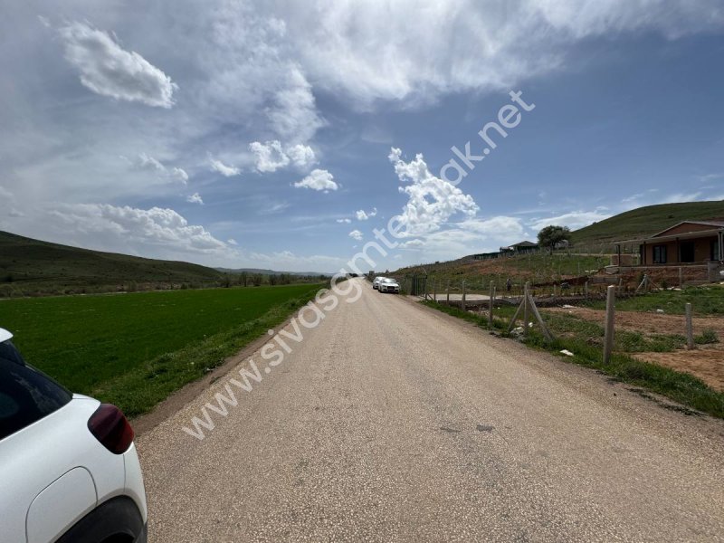 SİVAS GMT EMLAK'TAN İNCEAĞA SATILIK 500 M2 HİSSELİ HOBBY BAHÇESİ