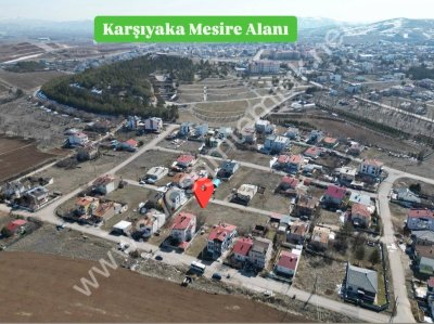 SİVAS GMT EMLAK'TAN KARŞIYAKA'DA VİLLA İMARLI 280M2 SATILIK ARSA
