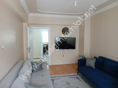 SİVAS GMT EMLAK'TAN YENİNUMUNE CİVARI SATILIK FULL YAPILI DAİRE