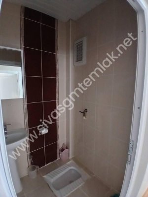 SİVAS GMT EMLAK'TAN YENİNUMUNE CİVARI SATILIK FULL YAPILI DAİRE