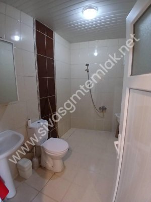 SİVAS GMT EMLAK'TAN YENİNUMUNE CİVARI SATILIK FULL YAPILI DAİRE