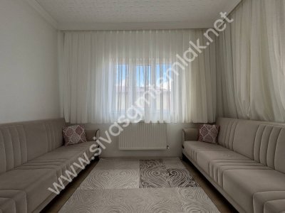 SİVAS GMT EMLAK'TAN FATİHMAHALLE SATLIK FULL 2.KATLI MÜSTAKİL EV