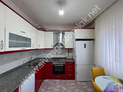 SİVAS GMT EMLAK'TAN FATİHMAHALLE SATLIK FULL 2.KATLI MÜSTAKİL EV