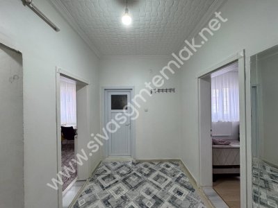 SİVAS GMT EMLAK'TAN FATİHMAHALLE SATLIK FULL 2.KATLI MÜSTAKİL EV