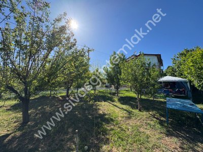 SİVAS GMT EMLAK'TAN ÇAYBOYUNDA SATLIK 1000M2 HAZIR BAHÇELİ VİLLA