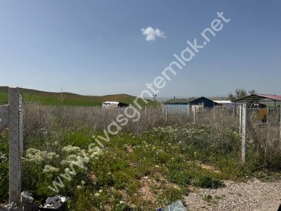 SİVAS GMT EMLAK'TAN İŞHAN'DA SATLIK 570 M2 HİSSELİ HOBBY BAHÇESİ