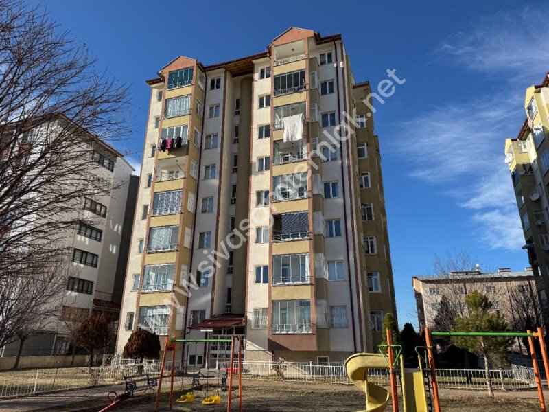 SİVAS GMT EMLAK'TAN ASYAKENTSİTESİ SATILIK 7.KAT 3+1 UYGUN DAİRE